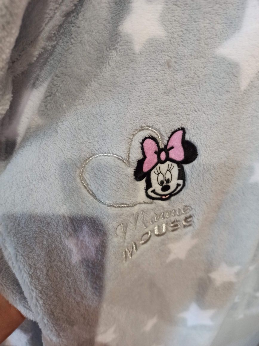Ciepły miły w gwiazdki szlafrok podomka Minnie Mouse polarowy