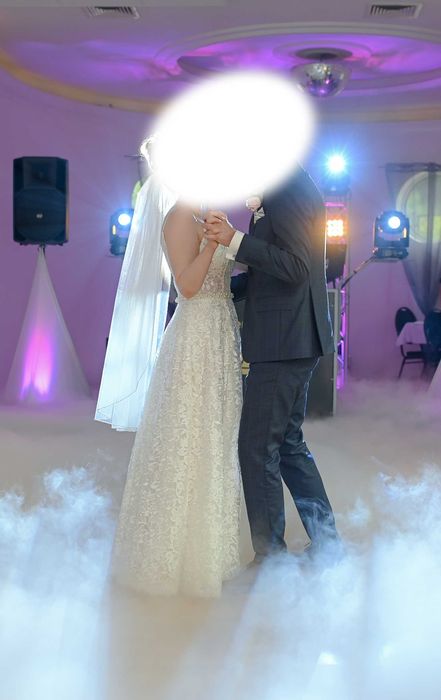 Suknia ślubna biała + biały welon + białe futerko. Stan bardzo dobry