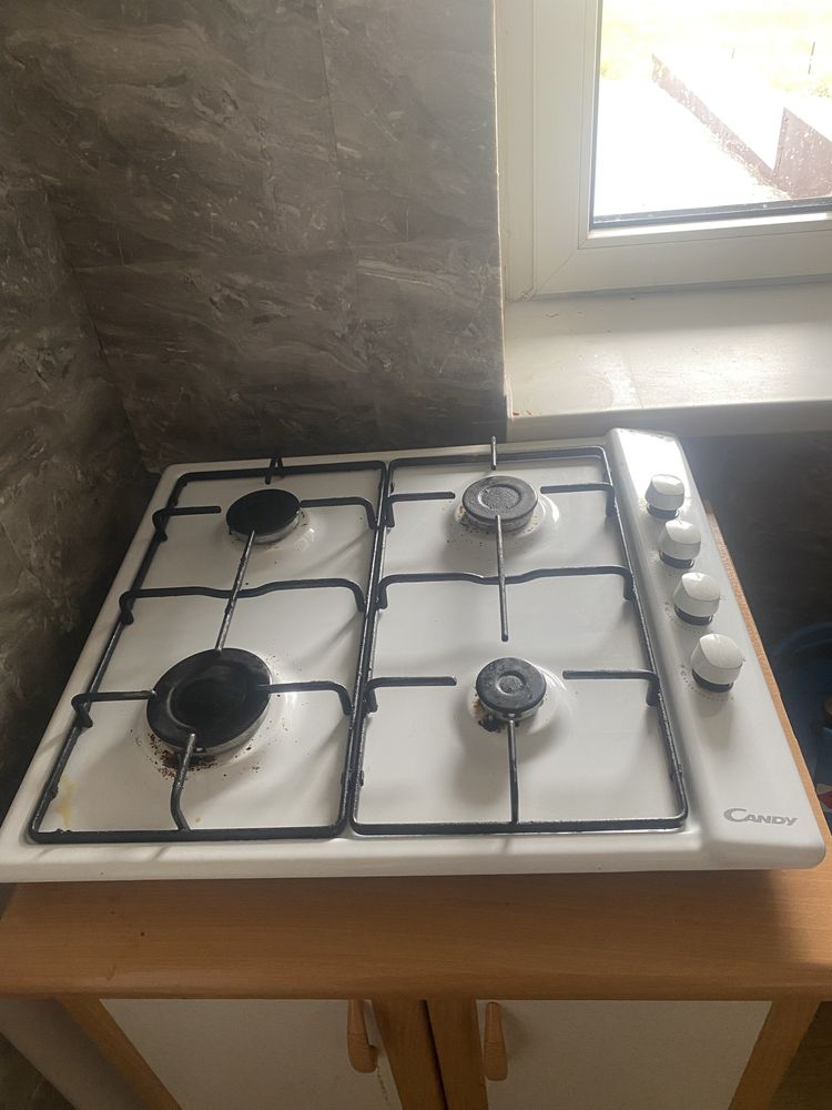 Sprzedam meble, przewijak i oddam rzeczy dziecięce 50-62 cm