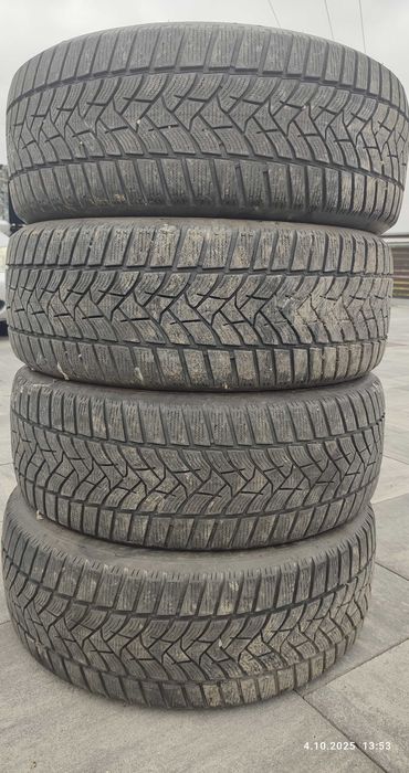 Opony zimowe Dunlop 215/55R17