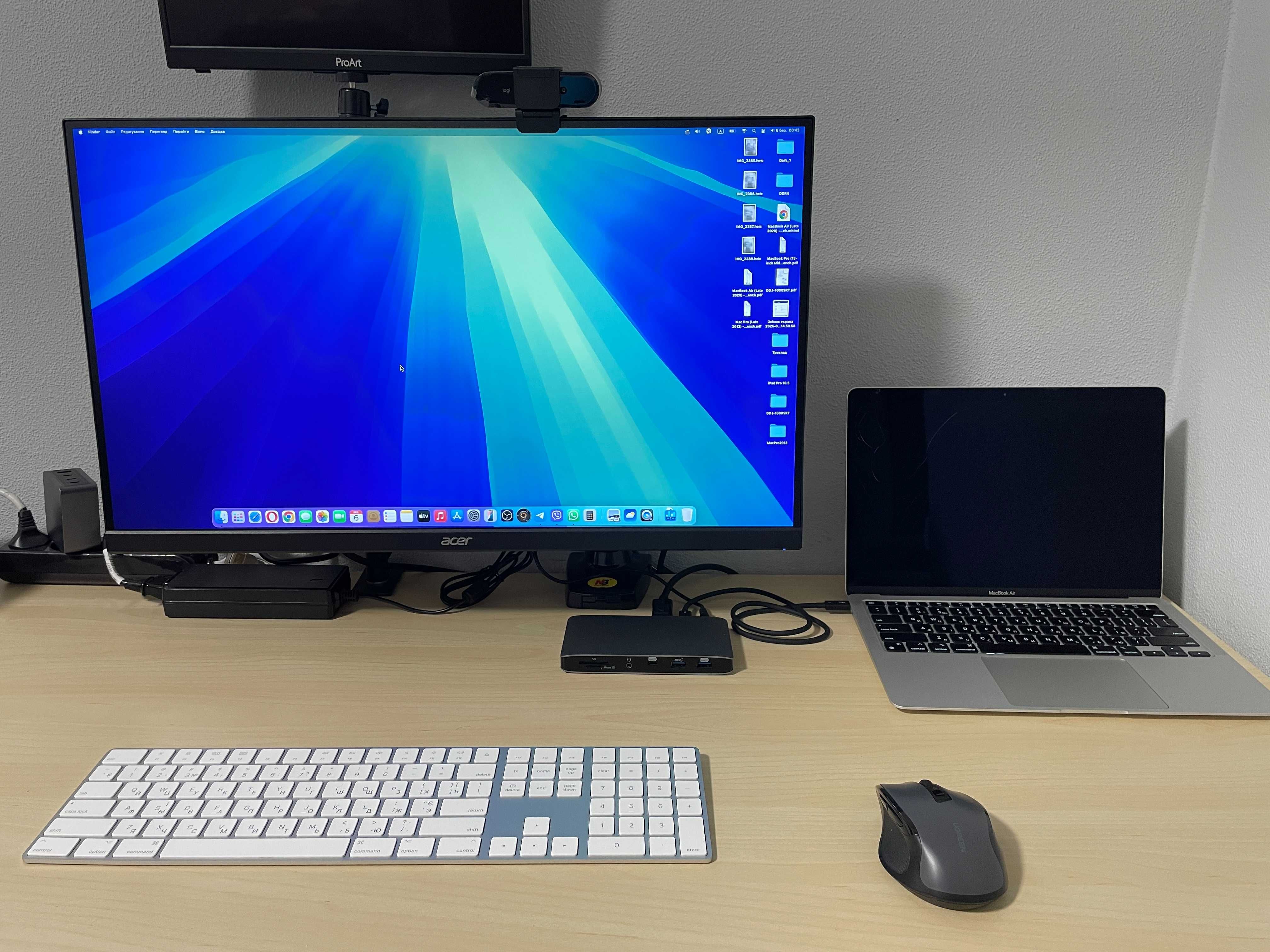 Apple Macbook Air M1 16/256 (акум 160циклів) + док-станція Thunderbolt