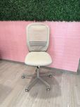 Cadeira giratoria ikea
