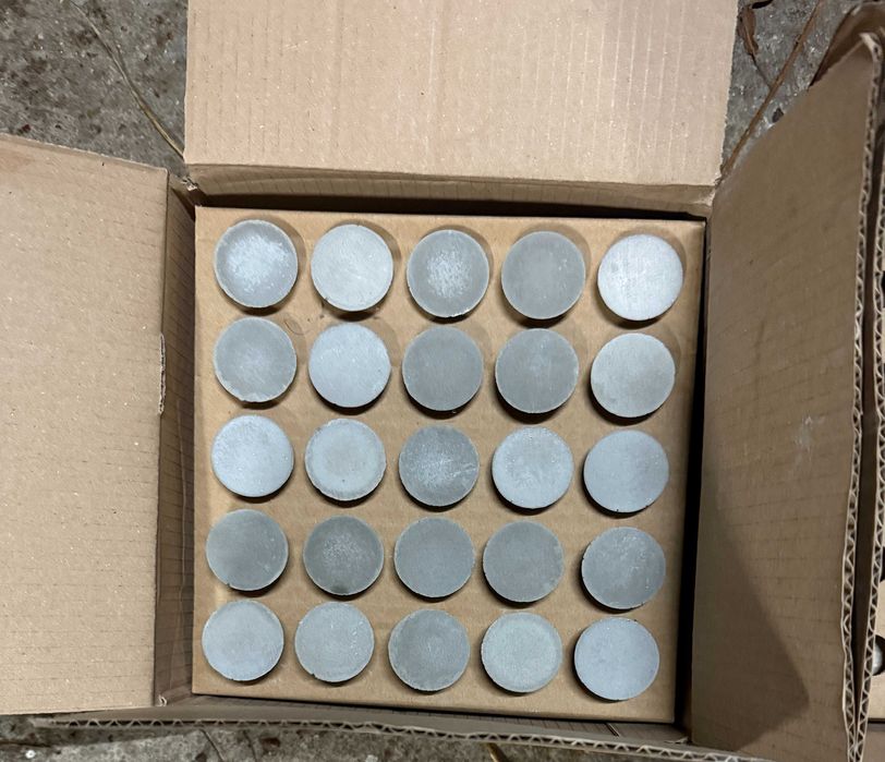 Stożek korek betonowy architektoniczny zaślepka EX 22/10 178 szt.