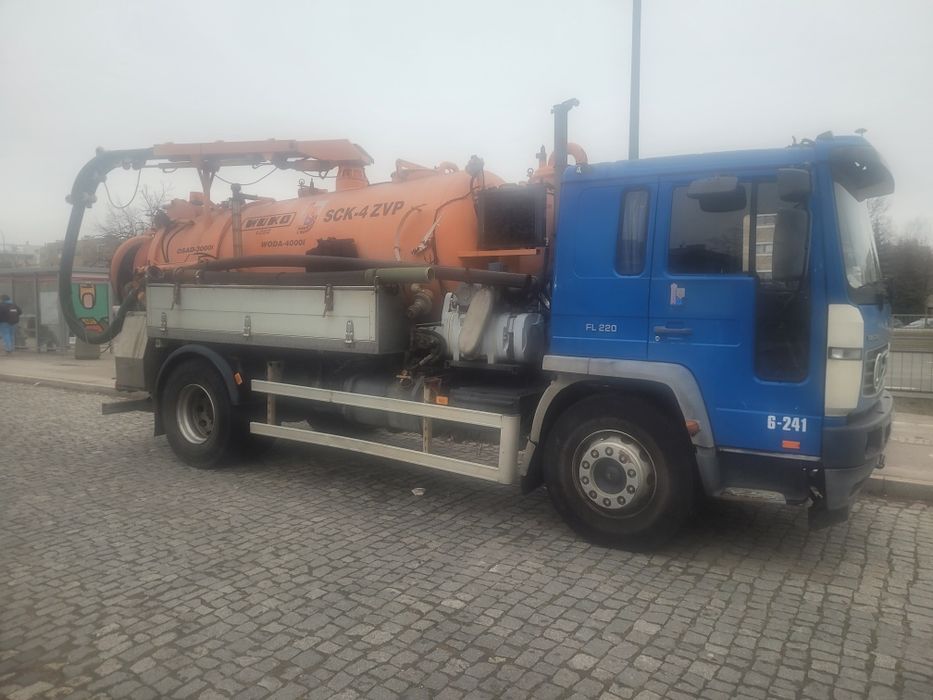 VOLVO VL220 WUKO SCK-4 do czyszczenia kanalizacji asenizacyjny