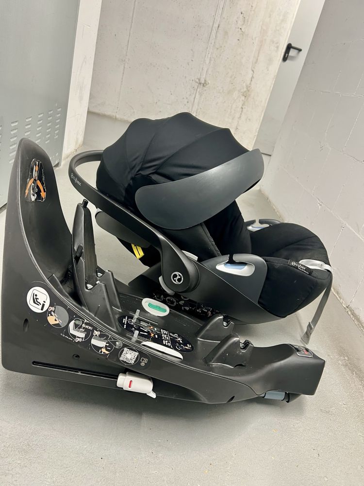 Cybex Cloud Z i baza obrotowa I Size Z 360st