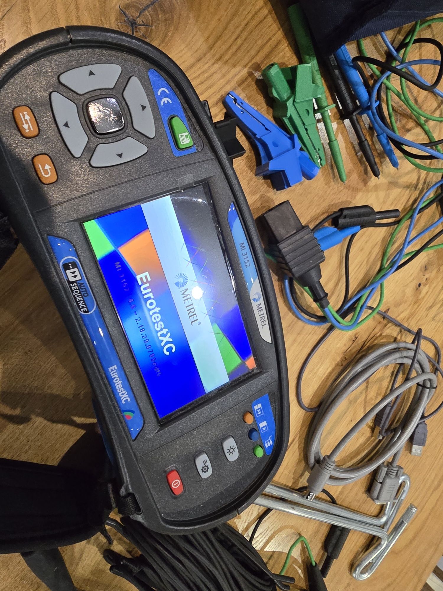 Miernik instalacji elektrycznych Metrel MI 3152 EurotestXC