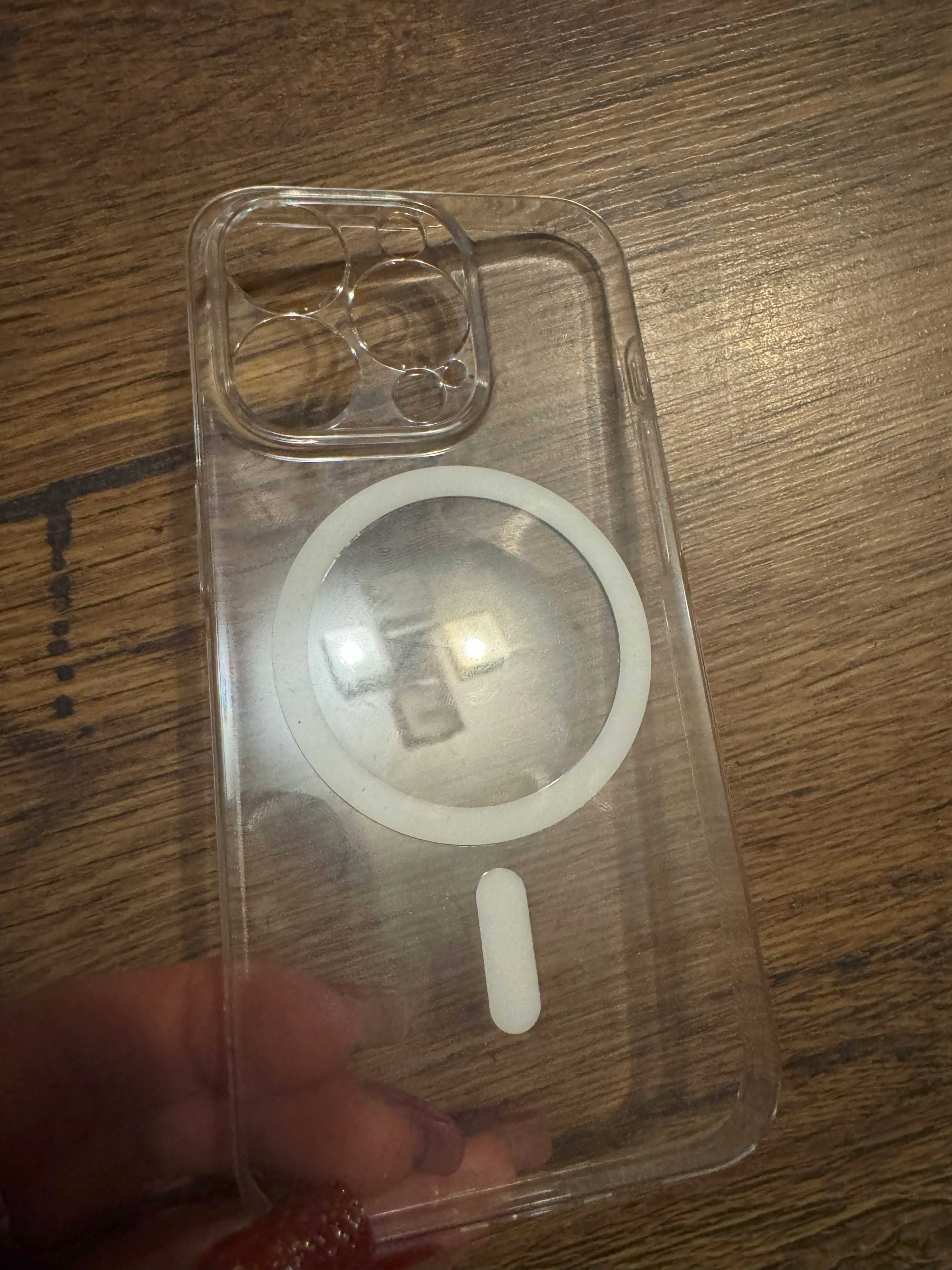 Etui przezroczyste, białe, Iphone 15 pro, magsafe, magnes
