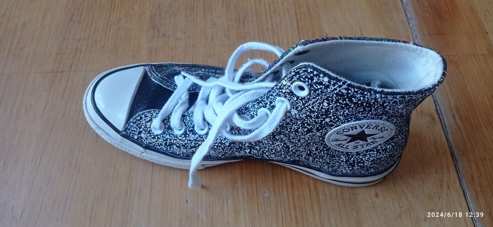 Conversy jak nowe 40