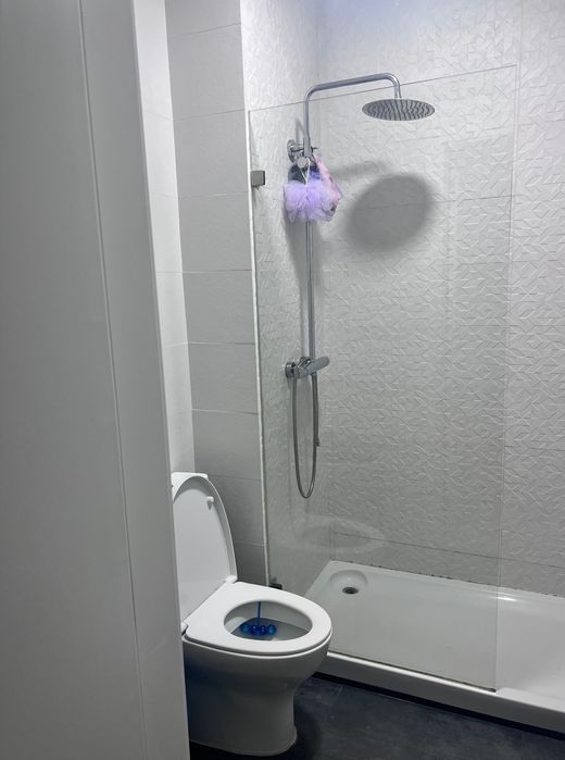 Quarto  para casal com contrato todas as despesas incluídas no cacem