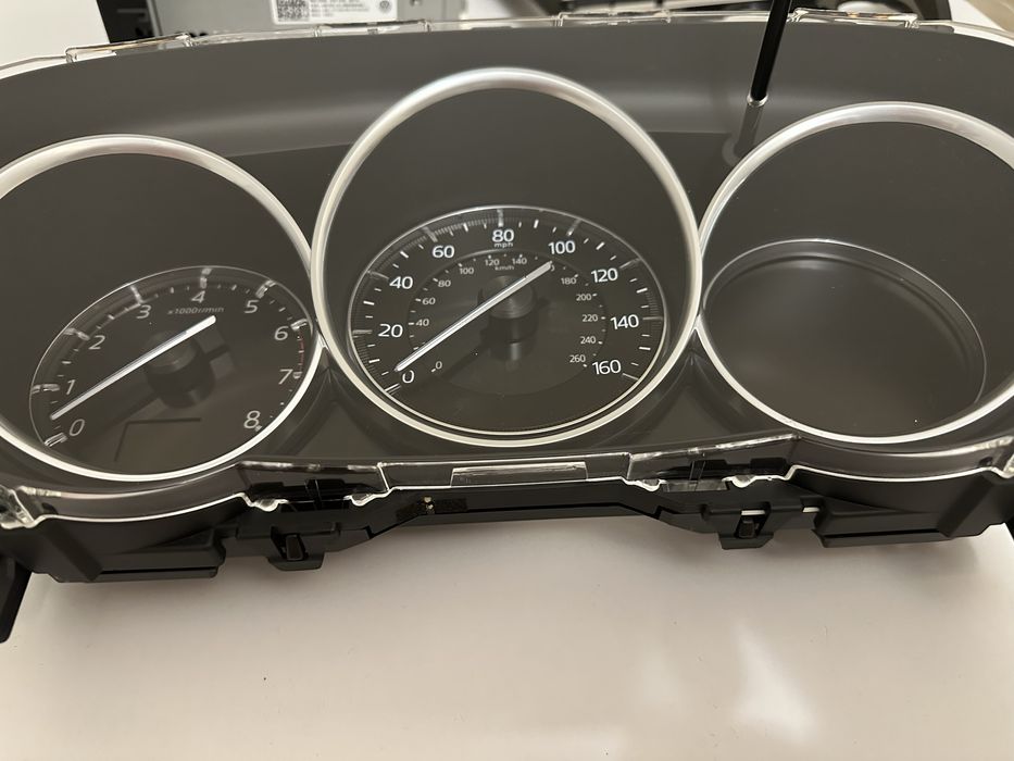 tk4955430 Б/У Mazda 6 gj 2.5t панель приборов tk4955430 оригинал