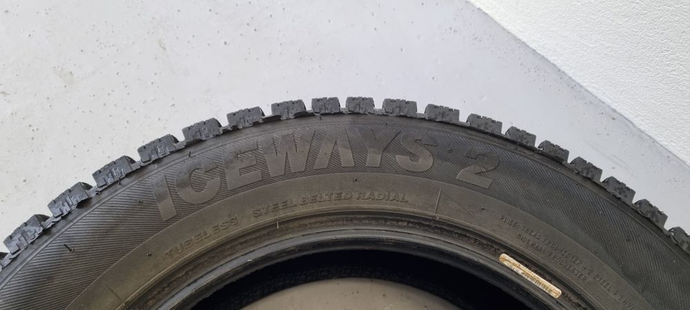 175 65 14 Lassa Iceways 2 зима 4шт.Шини/Резина/Колеса