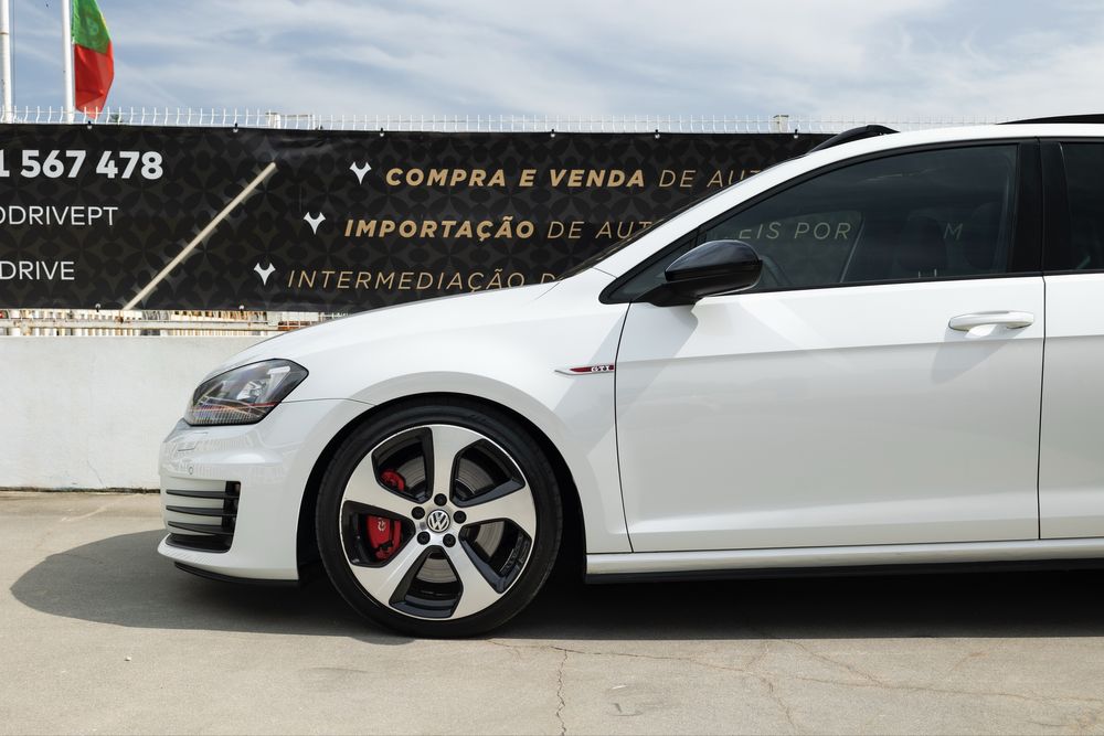 Volkswagen Golf 7 GTI Performance *DSG*