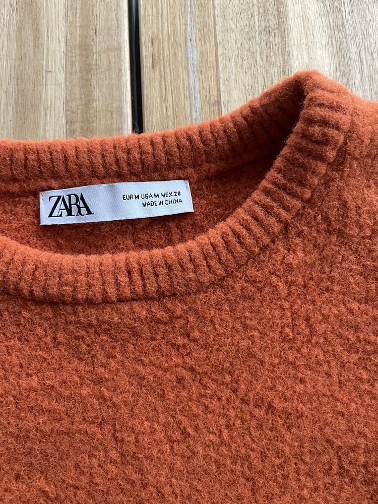 Zara klasyczny sweter rudy pomaranczowy 36/38