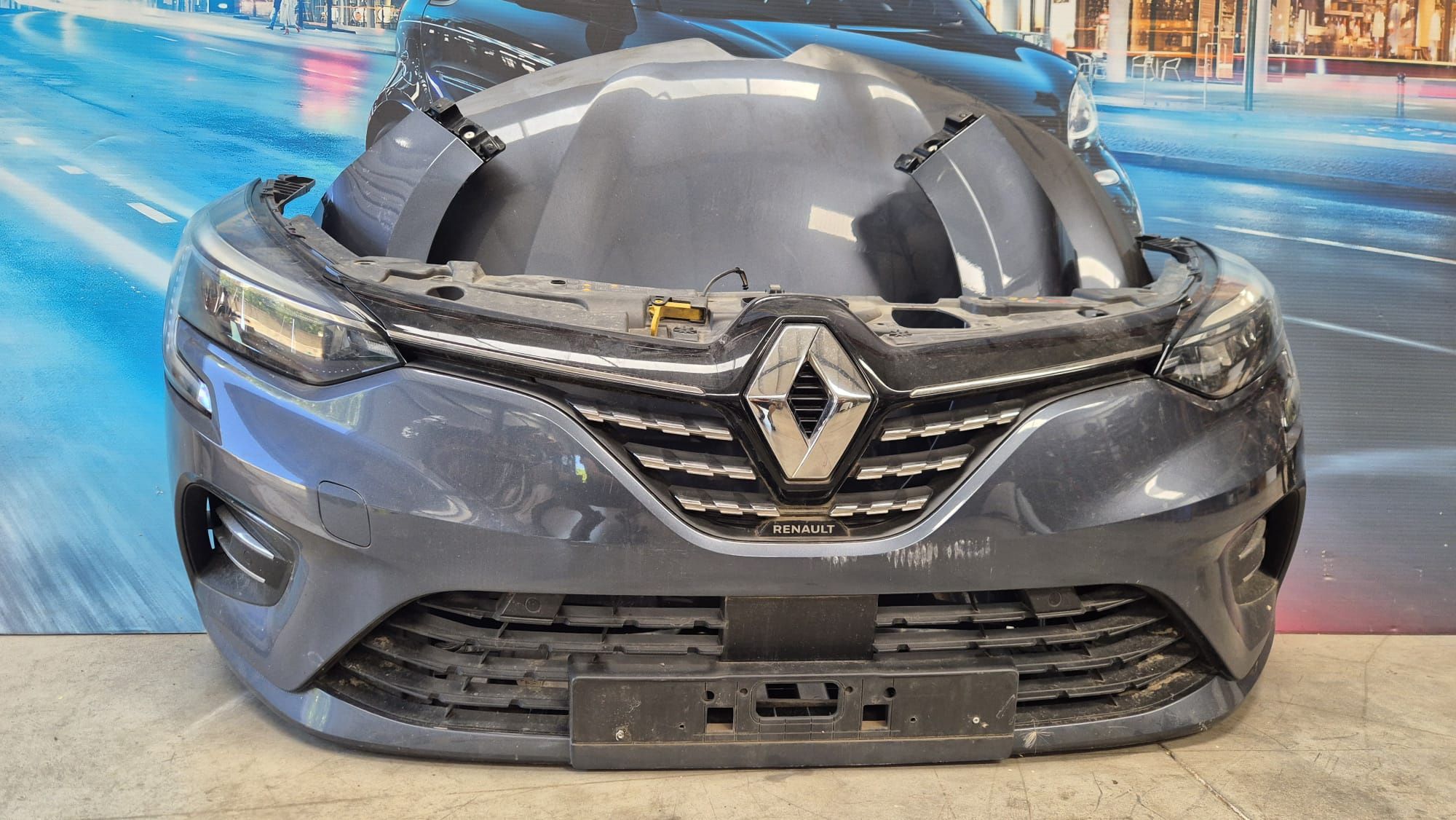 Frente completa Renault Clio 5