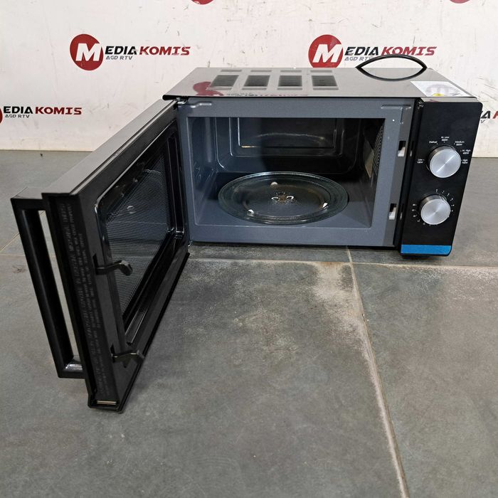 Kuchenka Mikrofalowa Candy CMW20TNMB (2 lata gwar)20L / 700/900W
