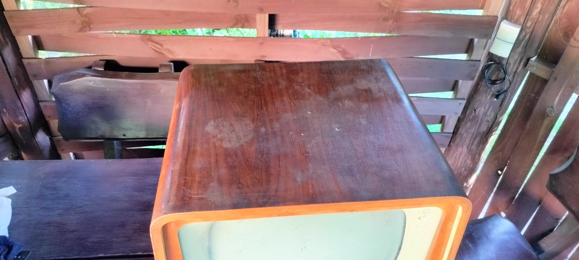 Szmaragd stary telewizor lampowy PRL