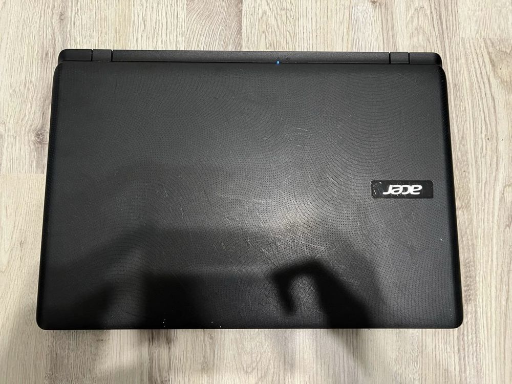 Acer aspire es1-732