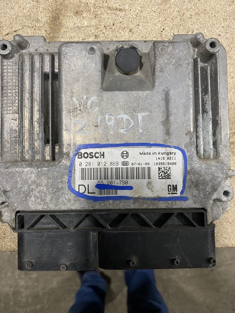 Блок управления двигателем Opel Vectra C Z19DT