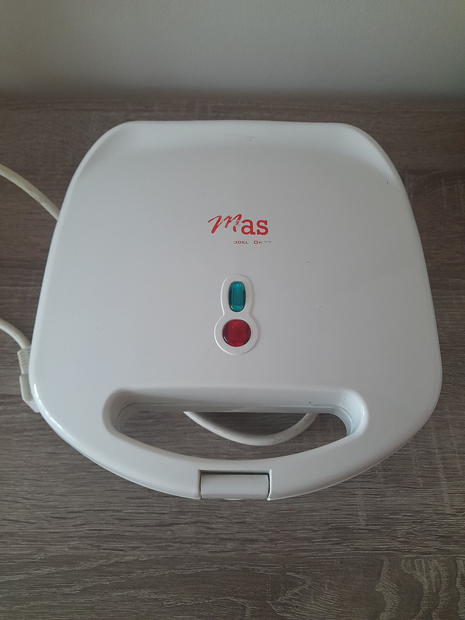 Вафельниця Mas 750
