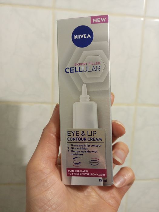 Крем для кожи навколо очей та губ Nivea Cellular Expert Filler
