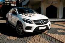 Auto do Ślubu MERCEDES GLE 400 Panoramiczny Dach, biała perła