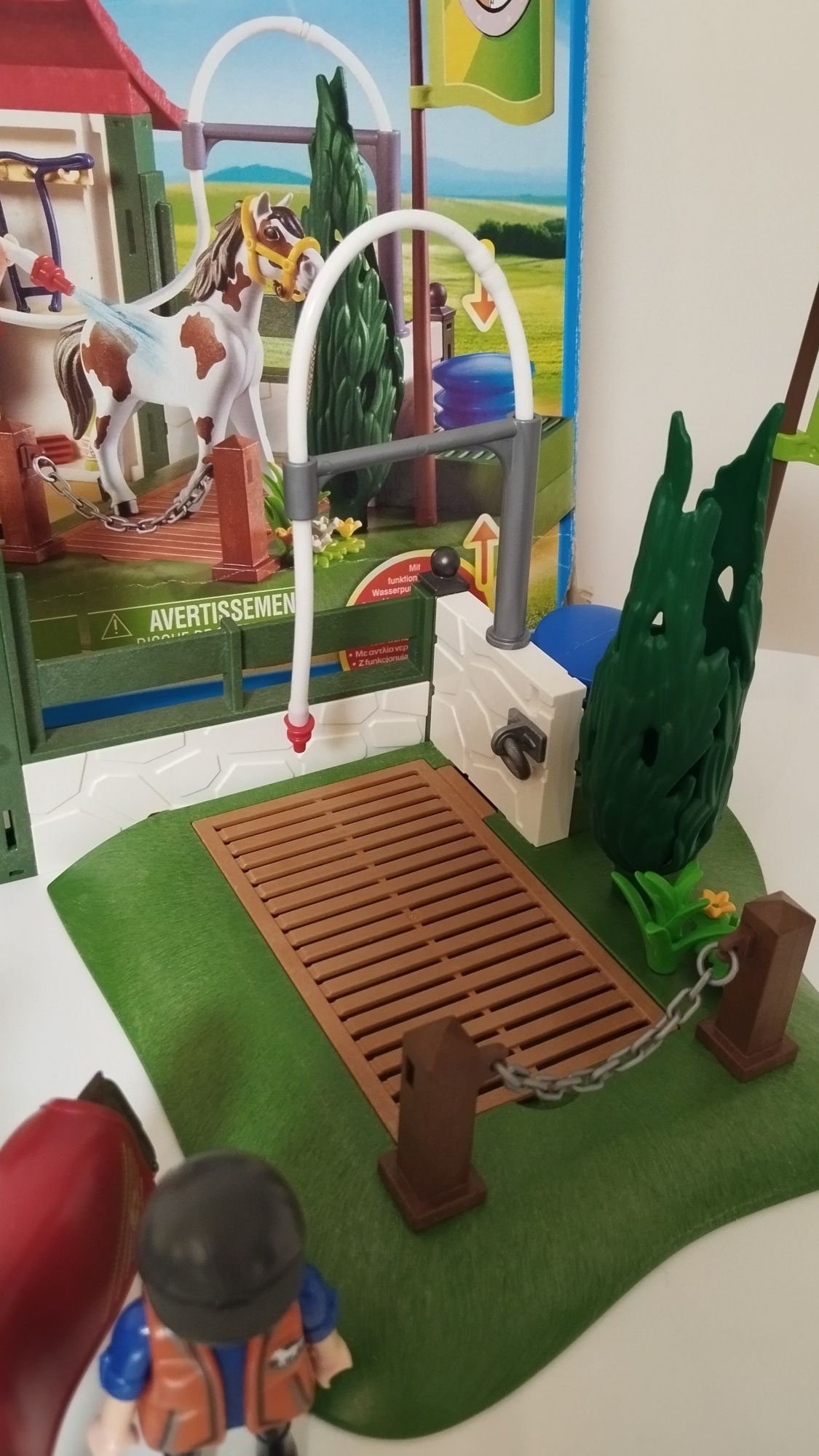 Playmobil zestaw 70589 boks plus myjnia 6929
