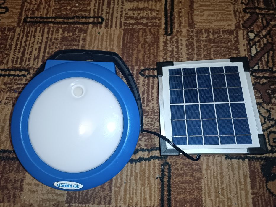 Светильник фонарь на солнечной батарее Niva 0408