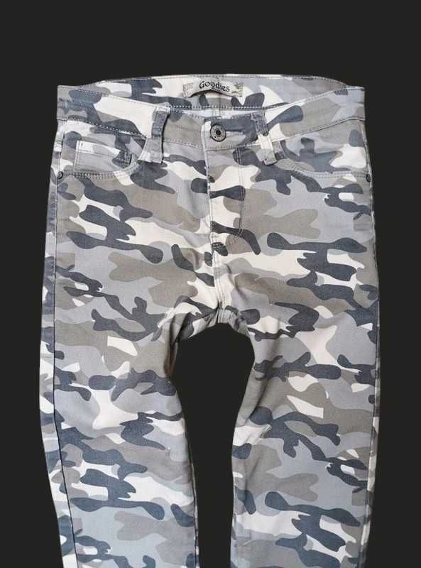 Spodnie Moro Beżowe Khaki Bawełna Modne Punk Rock Army Retro 36 S