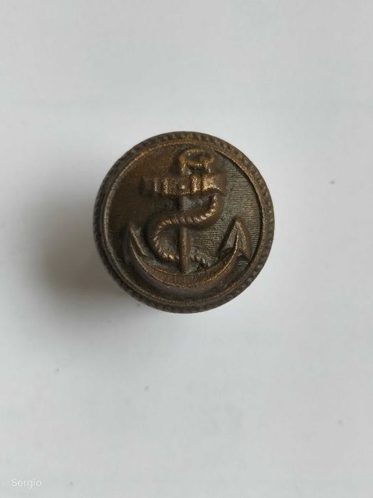 Botão  (âncora)  Лот 142