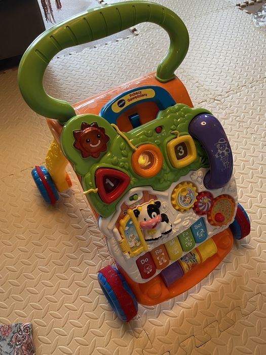 Chodzik pchacz v tech