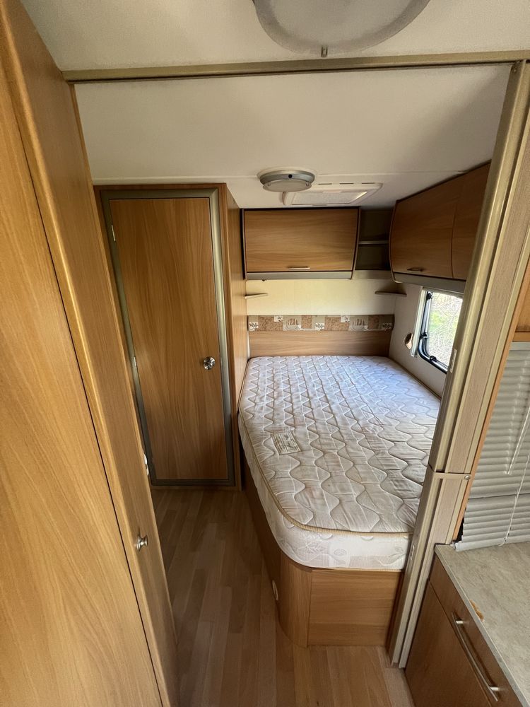 Przyczepa Swift Corniche DMC1400 z nowym  przedsionkiem + MOVER