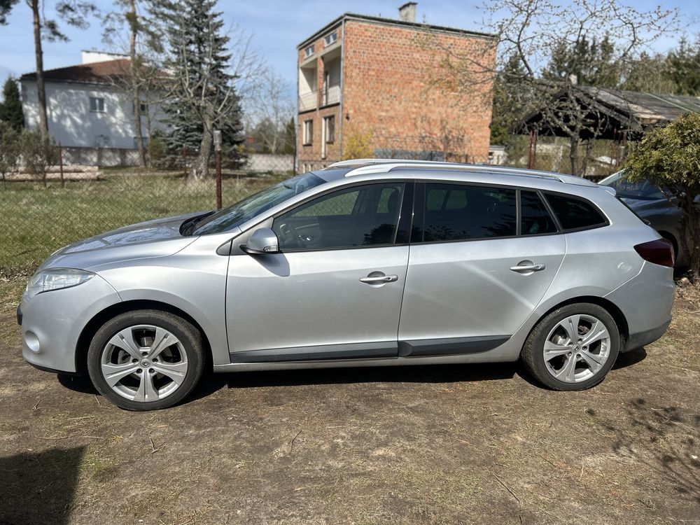 Renault Megane 3 na czesci TED69 maska drzwi zderzak klapa lampa