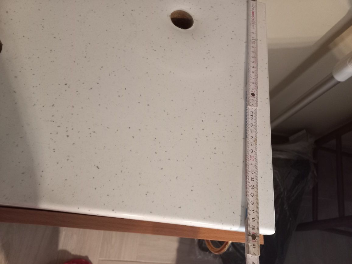 Blat pod umywalkę