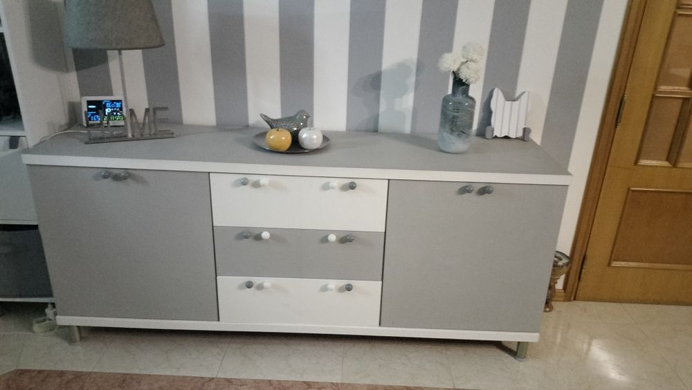 Aparador 1,80 madeira cerejeira pintado á mão