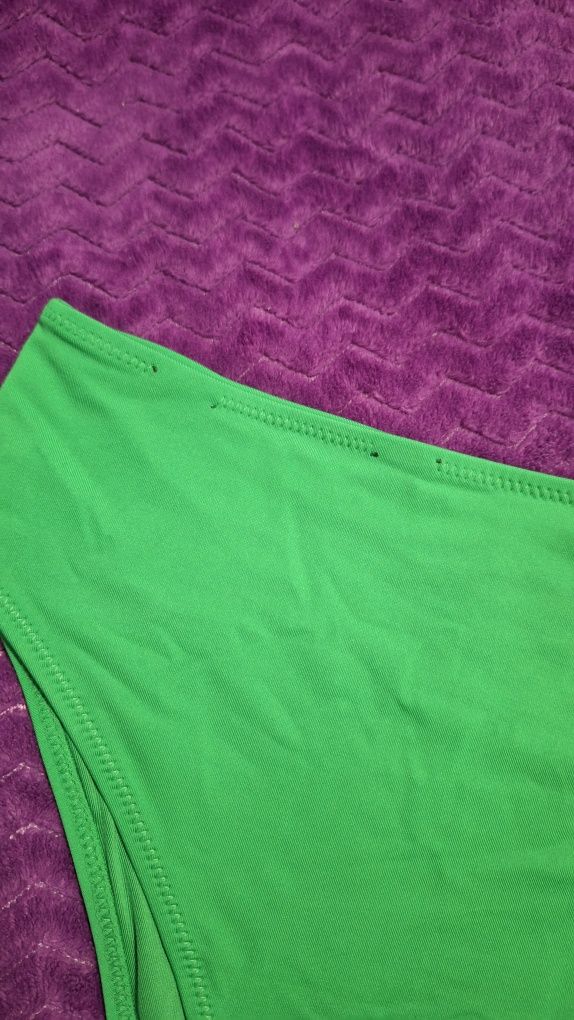 Bikini z wiązaniem
