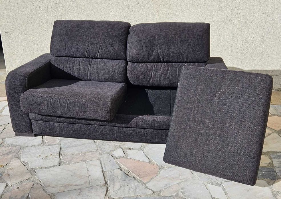 Sofá cama de 2 lugares em tecido - usado - 50€