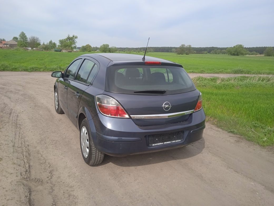 Opel Astra H Lift,bdb stan, klimatyzacja