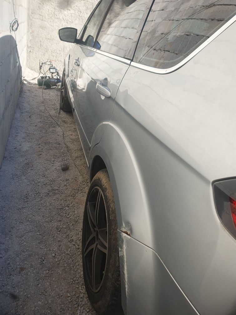 Ford s-max 2.0 140 cavalos posso aceitar algumas trocas
