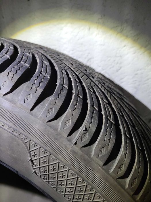Kleber Krisalp HP3 SUV 215/55 R18 99 V XL, FSL komplet 4 opon zimowych