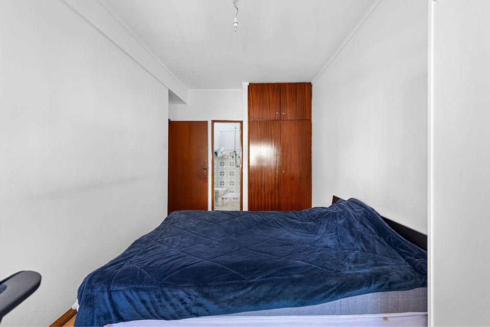 Apartamento T3 à venda no centro do Fundão