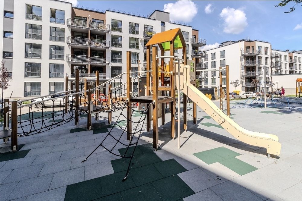 • Продаж 1к.кв.в обжитому комплексі Грінвуд 2 в Брюховичах