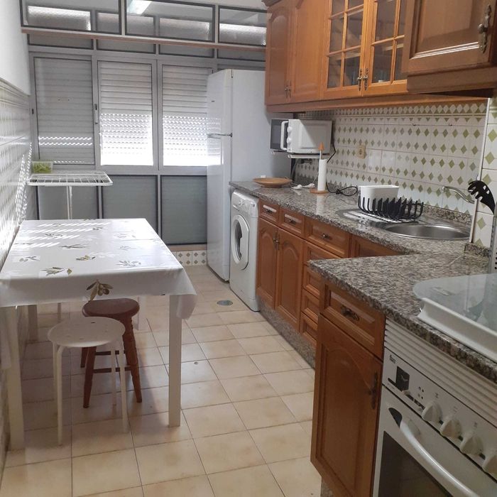 Quartos para arrendamento universitário (com recibo)