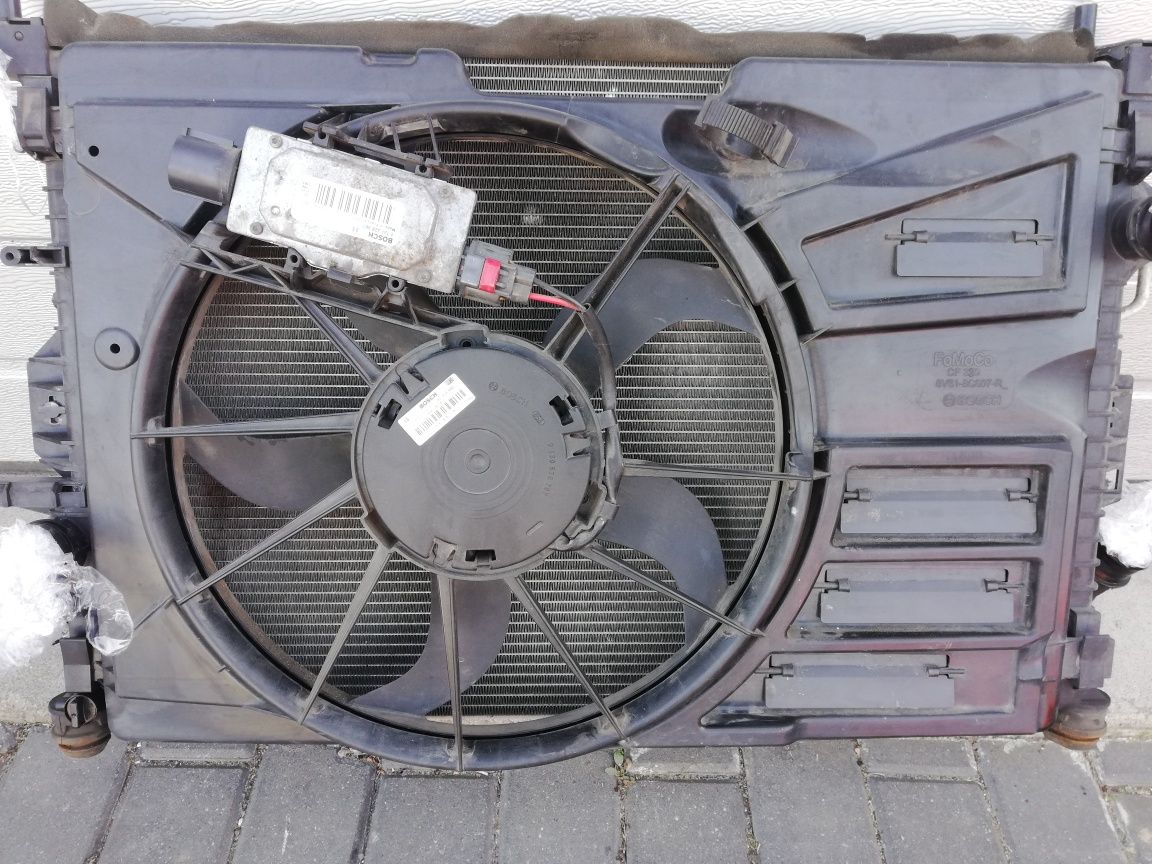 Chłodnice komplet chłodnic wentylator Focus mk3 C-max mk2 2.0 tdci