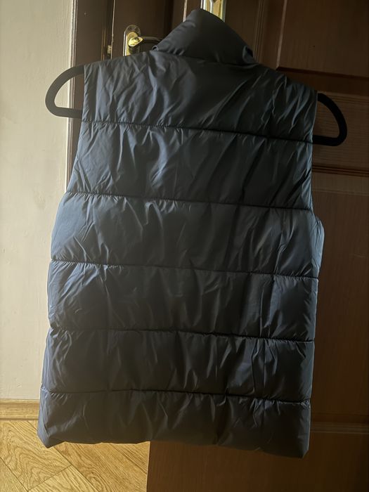 Жилетка камізелька безрукавка Gap