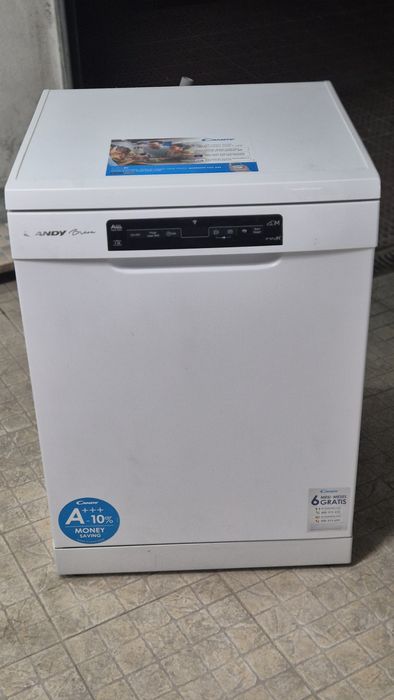 Máquina lavar loiça Candy