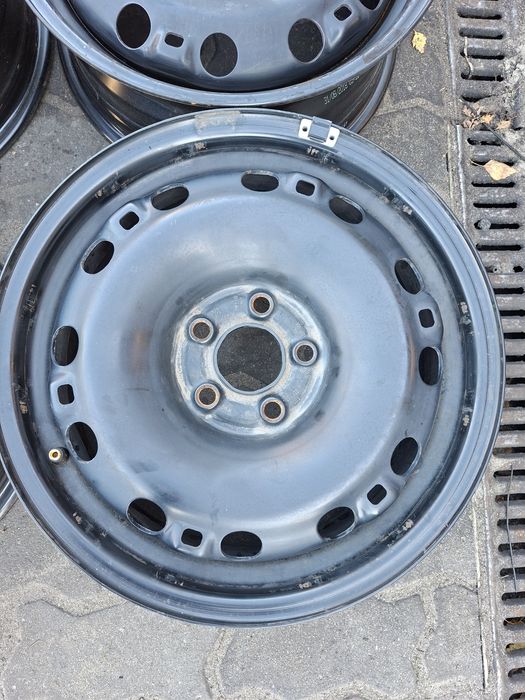 Felgi stalowe VW 15 cali 5x100 ETA 38