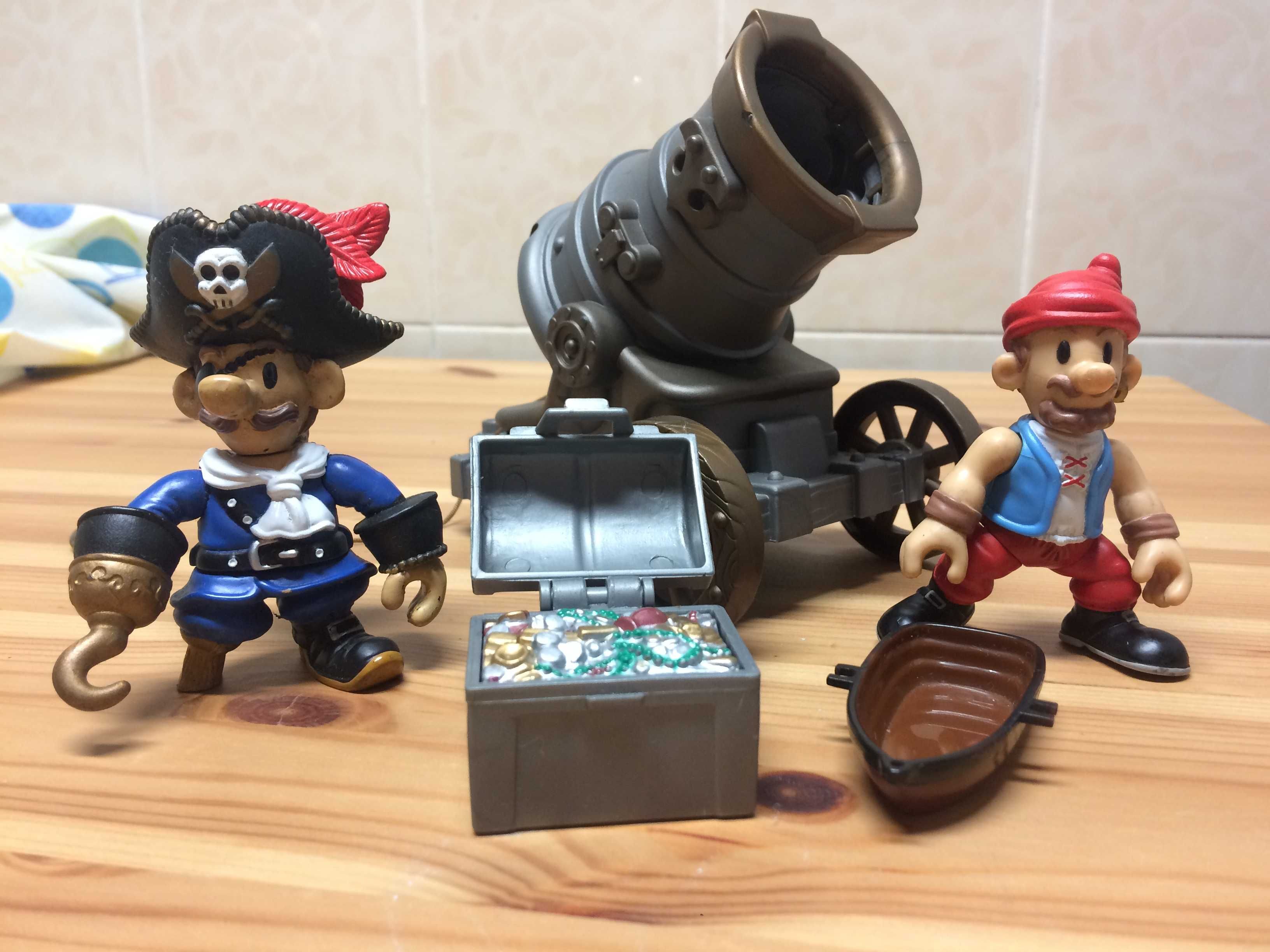 Piratas da ilha, da KeenWay Toys, de 2005