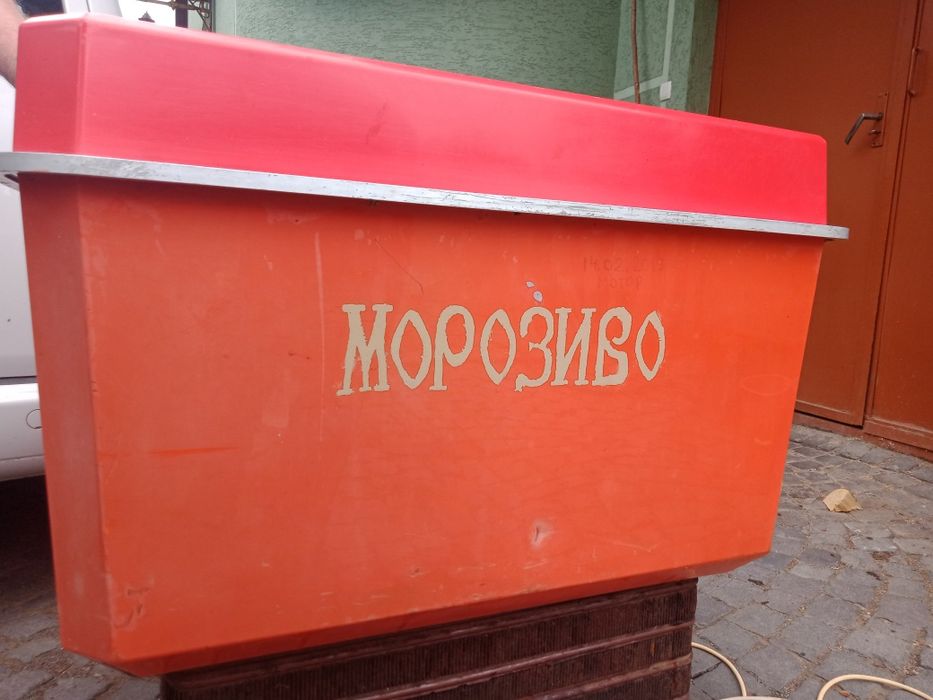 Морозильна камера для м'якого морозива