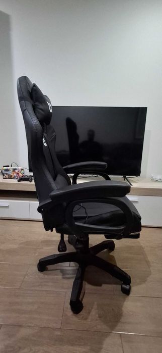 Cadeira Gaming PowerGaming LED RGB – Preta, com Apoio para os Pés