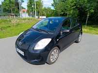 Toyota Yaris Toyotę Yaris II 1.3 VVT-i 64kW (86KM) 2007 benzyna.
